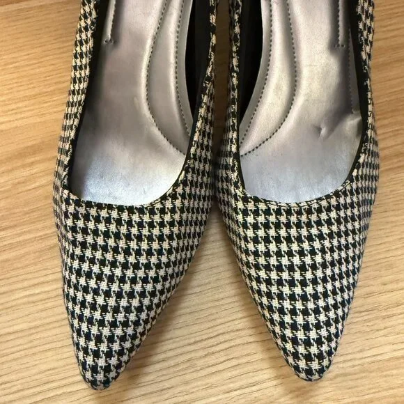 Comfort Plus Heels Size 8W Black White Houndstooth Pointed Toe Pumps - Picture 8 of 10